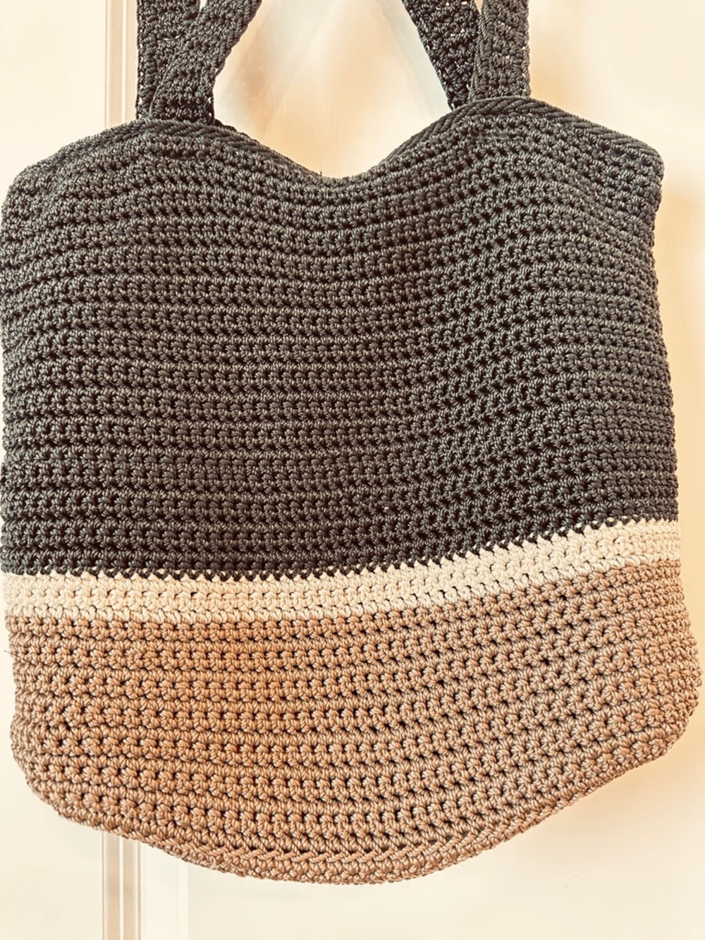 The Sak Large Bucket Bag - Picture 3 of 12